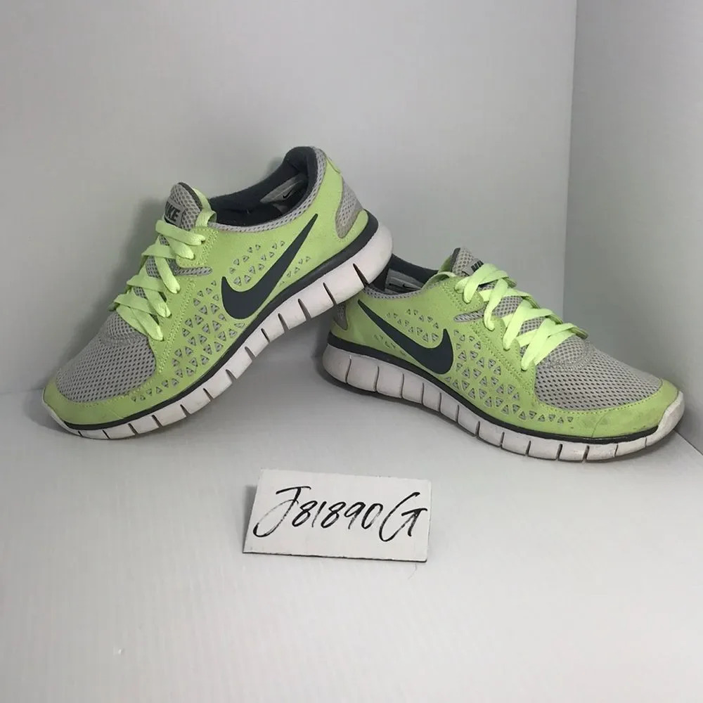 Nike Free Run Sneakers 395914-008 🏃♀️🏃🏾♀️